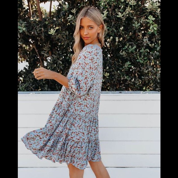 VICI | Ain’t no sunshine floral tiered dress NWOT
